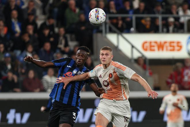 由资深中层 由资深中层