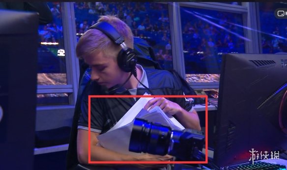 比赛集锦式 比赛集锦式